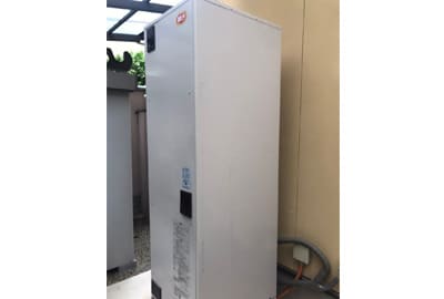 日立　電気温水器　BE-F46BW